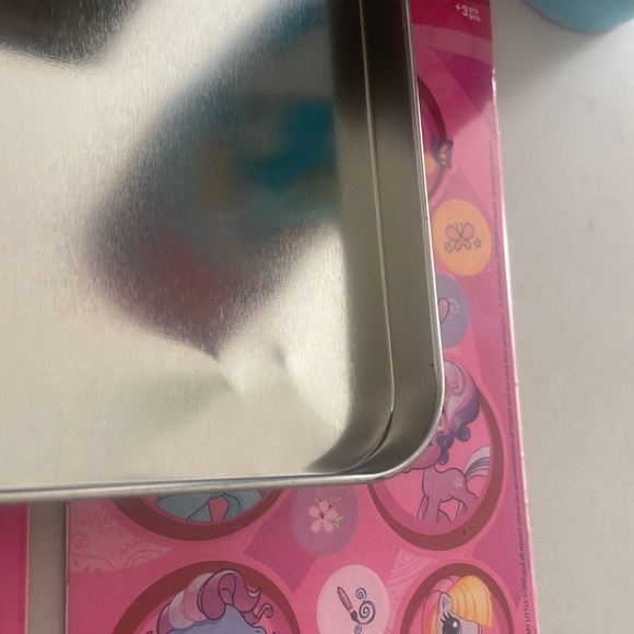 My little pony (vintage ponies) lunchbox Tumbler and sticker set - Picture 9 of 9